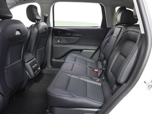 New 2026 Lincoln Nautilus Reserve AWD/4WD image 19