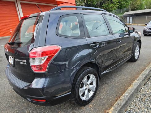 Used 2015 Subaru Forester 2.5i w/ Alloy Wheel Package AWD/4WD image 5