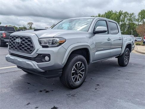 Certified 2023 Toyota Tacoma TRD Sport w/ Advanced Technology Package AWD/4WD image 5