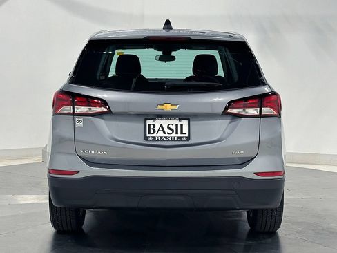 Used 2023 Chevrolet Equinox LS AWD/4WD image 12