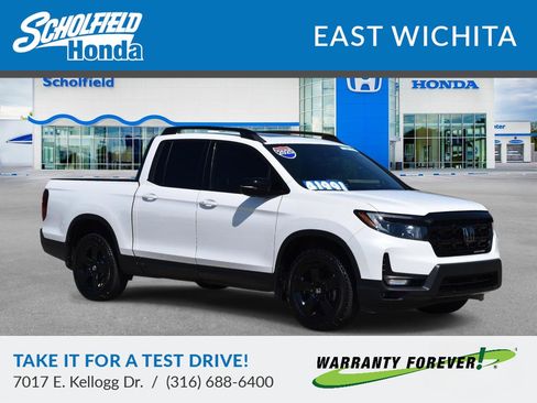 Used 2025 Honda Ridgeline Black Edition image 1