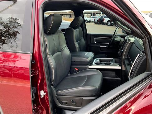 Used 2018 RAM 1500 Limited image 8