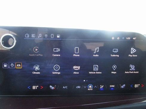 Certified 2024 Chevrolet Traverse Z71 w/ Enhanced Driving Package image 14