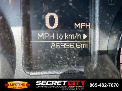 Used 2016 RAM 1500 Express RWD image 19