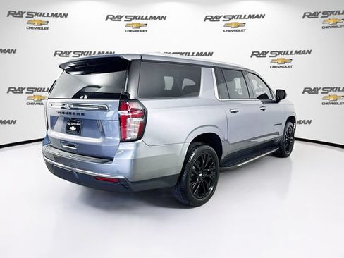 Used 2022 Chevrolet Suburban LS AWD/4WD image 7