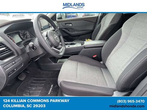 Used 2023 Nissan Rogue SV FWD image 14