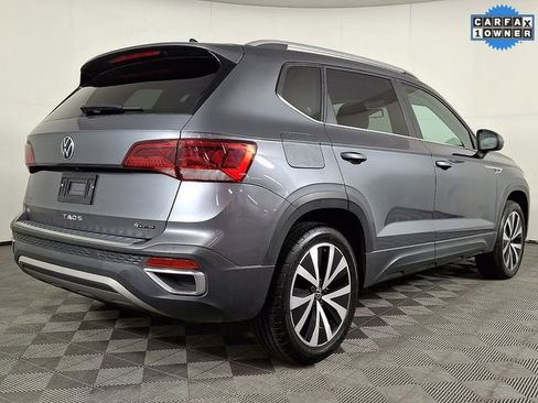 Used 2022 Volkswagen Taos SE image 9