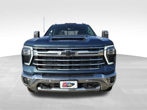Certified 2024 Chevrolet Silverado 2500 LTZ w/ LTZ Plus Package image 3