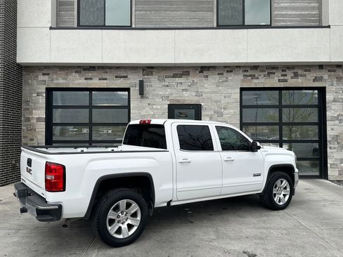 Used 2017 GMC Sierra 1500 SLE w/ Texas SLE Value Package AWD/4WD image 3