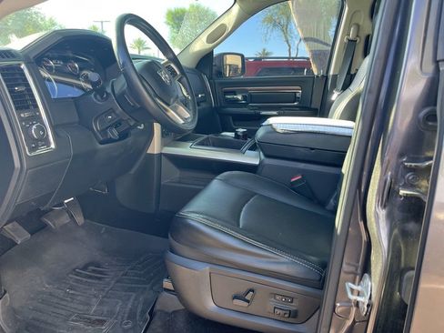 Used 2014 RAM 1500 Laramie AWD/4WD image 6