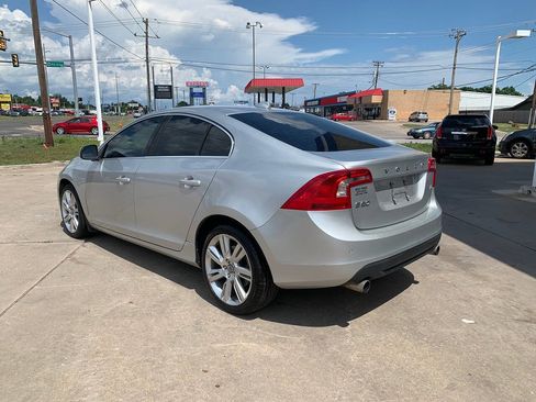 Used 2012 Volvo S60 T5 FWD image 11