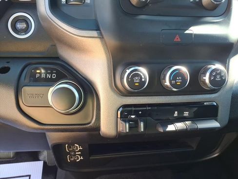 Used 2021 RAM 2500 Tradesman image 25