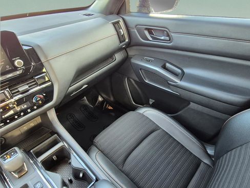 Certified 2023 Nissan Pathfinder Rock Creek AWD/4WD image 15
