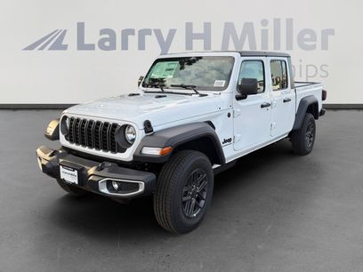 New 2026 Jeep Gladiator Sport