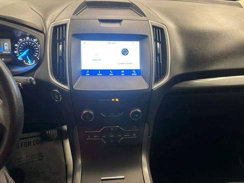 Used 2020 Ford Edge SE w/ Cargo Accessory Package FWD image 38