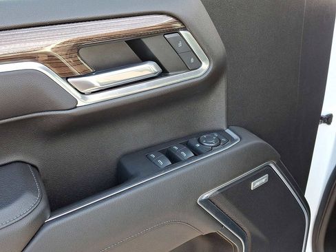 Used 2022 Chevrolet Silverado 1500 RST image 28