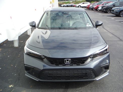 Used 2023 Honda Civic EX-L image 5