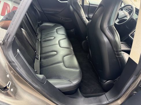 Used 2015 Tesla Model S 70D AWD/4WD image 16