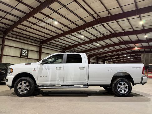 Used 2021 RAM 2500 Big Horn w/ Level 1 Equipment Group AWD/4WD image 7
