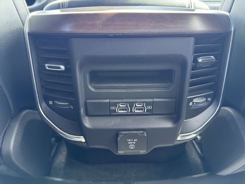 Used 2021 RAM 1500 Laramie AWD/4WD image 20