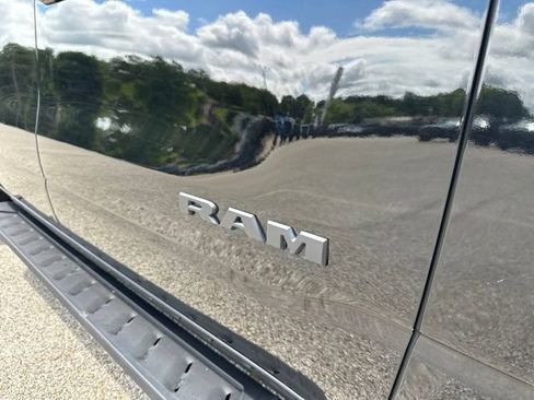 Used 2020 RAM 1500 Big Horn RWD image 53