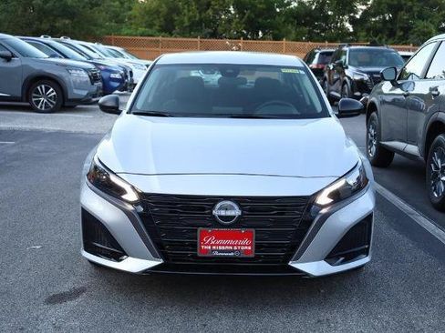 New 2026 Nissan Altima 2.5 SV FWD image 4