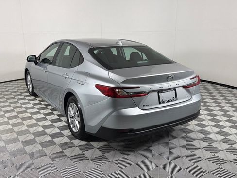 Used 2025 Toyota Camry LE FWD image 7