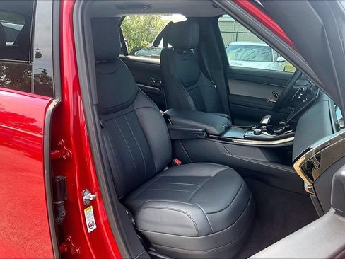 Used 2023 Land Rover Range Rover Sport SE AWD/4WD image 9