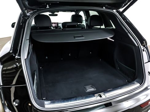 Used 2022 Audi SQ5 Premium Plus image 24