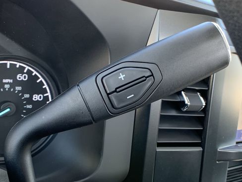 New 2026 Ford F250 XL w/ XL Chrome Package image 38