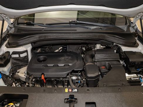 Used 2019 Hyundai Santa Fe SEL image 19