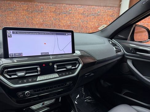 Certified 2023 BMW X4 M40i image 17