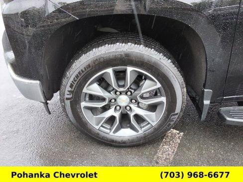 Certified 2022 Chevrolet Silverado 1500 LT w/ Z71 Off-Road Package AWD/4WD image 28