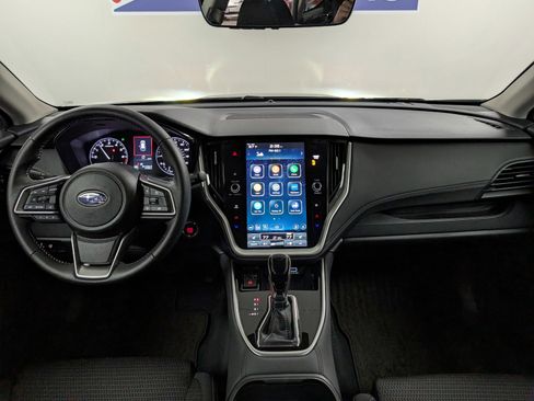 Used 2025 Subaru Outback Premium image 8
