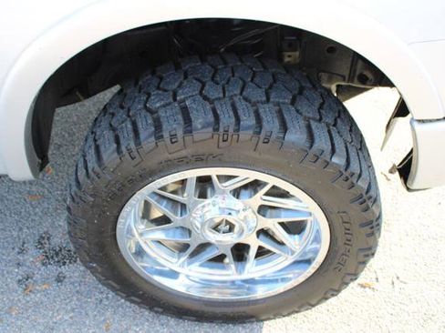 Used 2013 Ford F150 Platinum AWD/4WD image 15