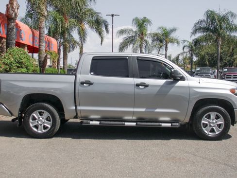 Used 2017 Toyota Tundra SR5 image 10