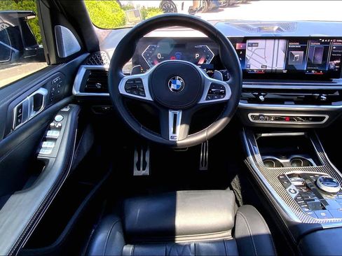 Certified 2023 BMW X7 M60i w/ Executive Package AWD/4WD image 5