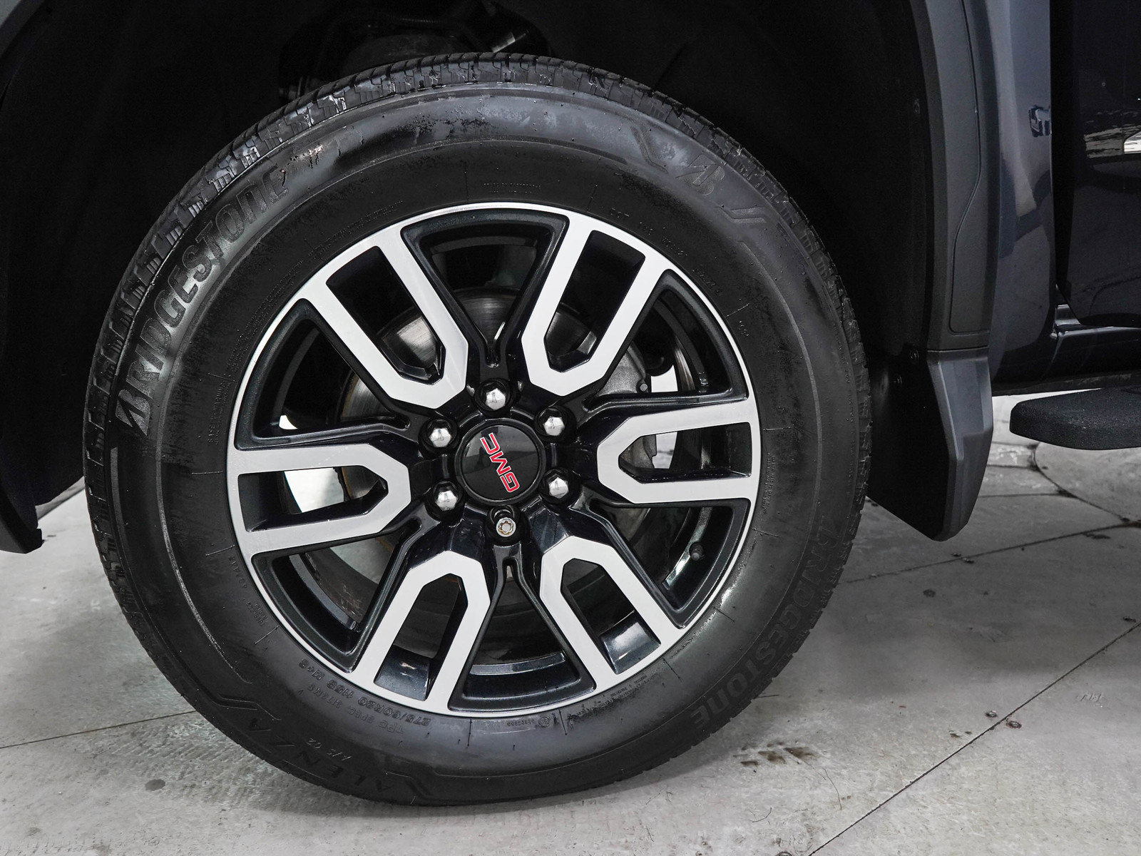 Used 2022 GMC Sierra 1500 AT4 w/ AT4 Premium Package AWD/4WD image 31