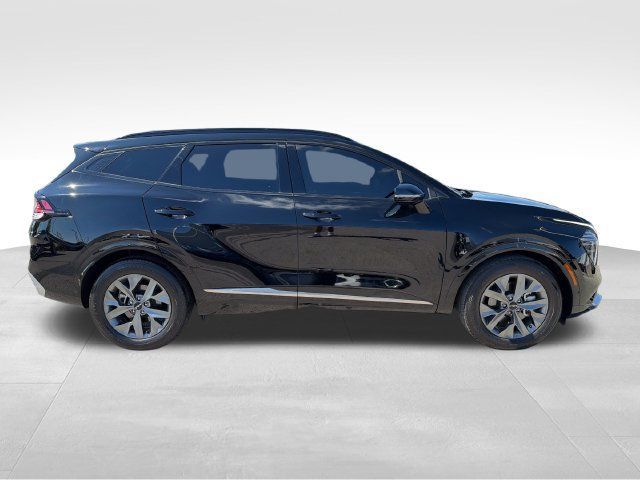 Certified 2024 Kia Sportage SX FWD image 8