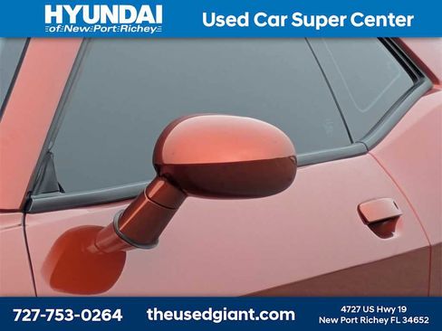 Used 2021 Dodge Challenger SXT w/ Plus Package image 11