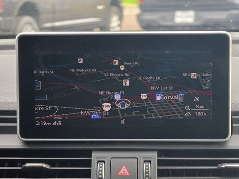 Used 2018 Audi Q5 2.0T Premium Plus w/ Premium Plus Package image 12