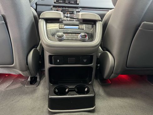 Used 2019 Lincoln Navigator Reserve w/ Cargo Package AWD/4WD image 27