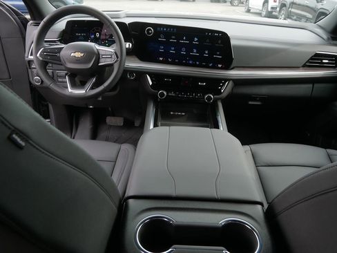 Used 2026 Chevrolet Tahoe LT w/ Comfort Package image 21