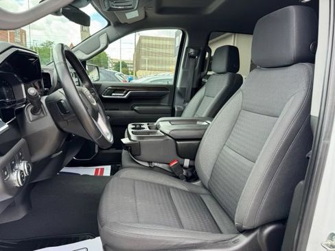 Used 2022 GMC Sierra 1500 SLE AWD/4WD image 10