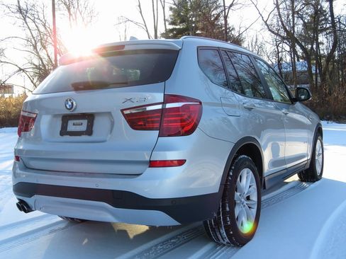 Used 2017 BMW X3 xDrive28i image 5