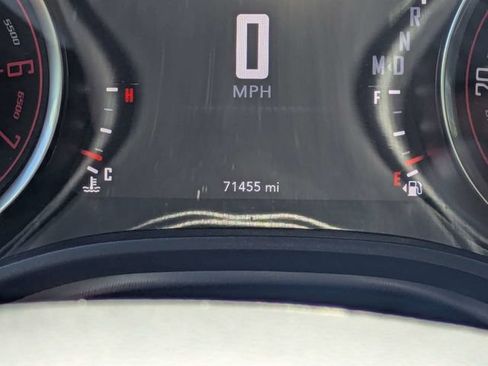Used 2019 Dodge Challenger R/T w/ Driver Convenience Group RWD image 30