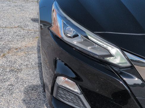 Used 2020 Nissan Altima 2.5 SR FWD image 8