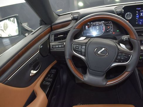 Used 2022 Lexus ES 350 Ultra Luxury FWD image 31