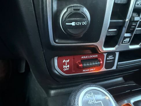 Used 2022 Jeep Gladiator Mojave w/ Trailer Tow Package AWD/4WD image 26