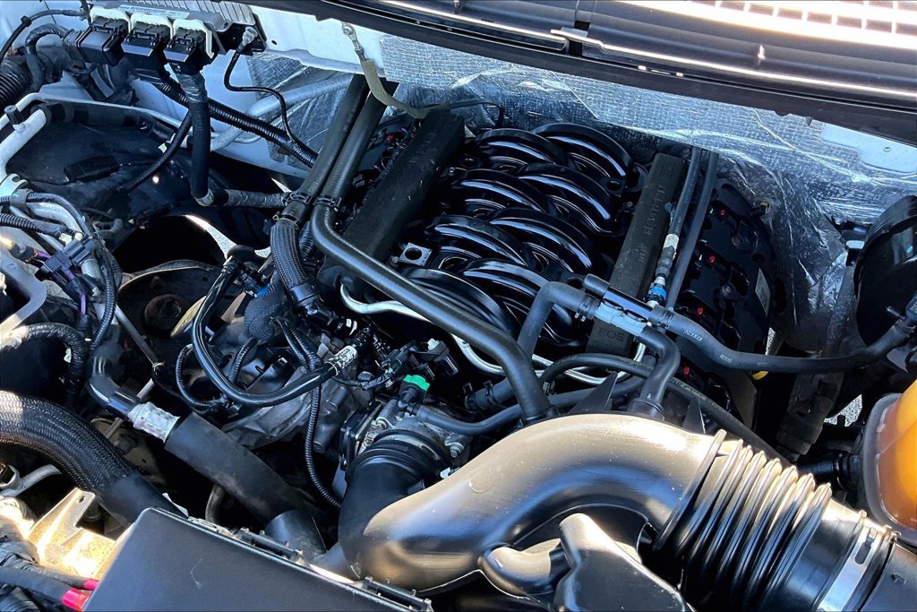 Used 2013 Ford F150 XLT w/ Mid Equipment Group RWD image 29
